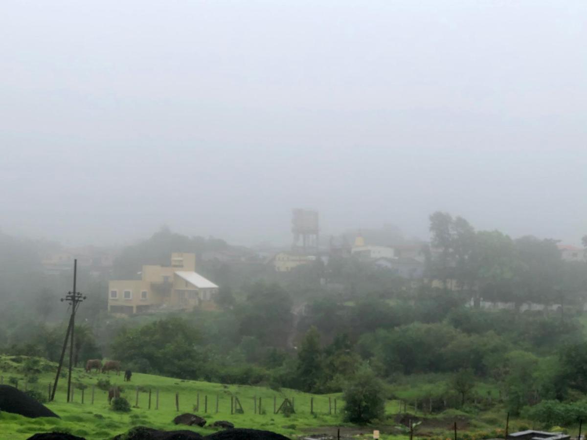 ROYAL MEADOWS - IGATPURI Bungalow C Bagian luar foto