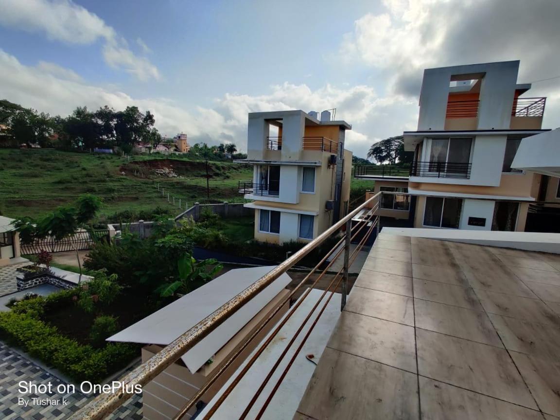 ROYAL MEADOWS - IGATPURI Bungalow C Bagian luar foto