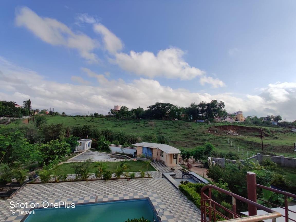 ROYAL MEADOWS - IGATPURI Bungalow C Bagian luar foto