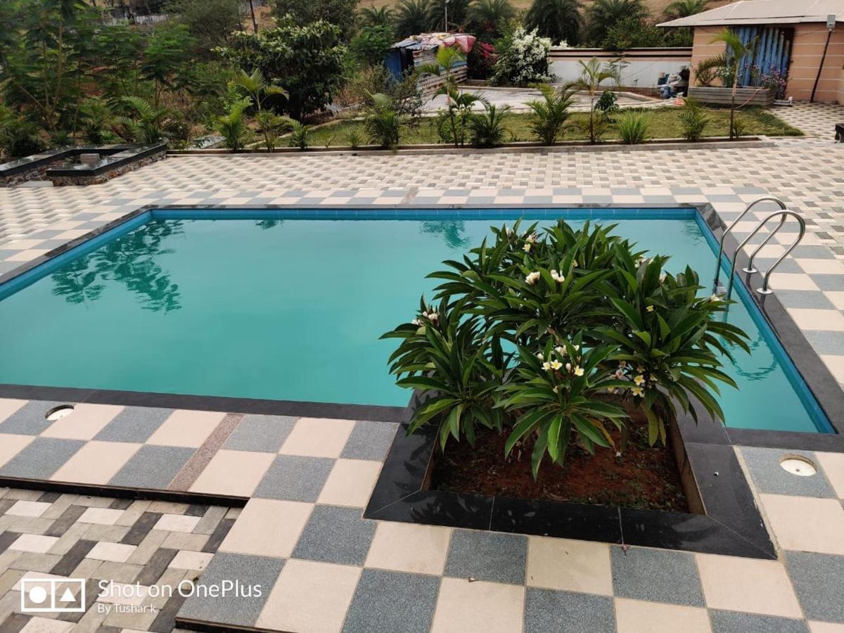 ROYAL MEADOWS - IGATPURI Bungalow C Bagian luar foto