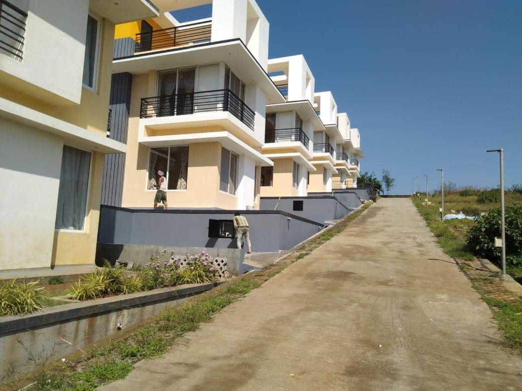 ROYAL MEADOWS - IGATPURI Bungalow C Bagian luar foto