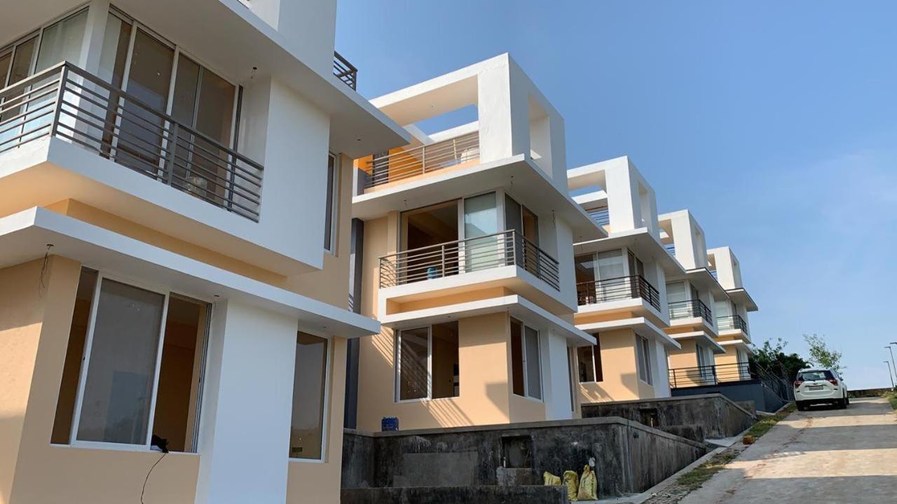 ROYAL MEADOWS - IGATPURI Bungalow C Bagian luar foto